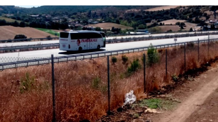 Balıkesir Susurluk Söğütçayır'da İstanbul-İzmir Otoyolu'na Cephe 13.137 m2 Tarla Fırsatı