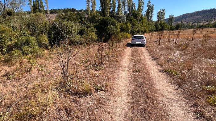 Kütahya Çavdarhisar İlcikören'de Köy Yerleşik Alan İçerisinde 426 m2 İmarlı Arsa Fırsatı